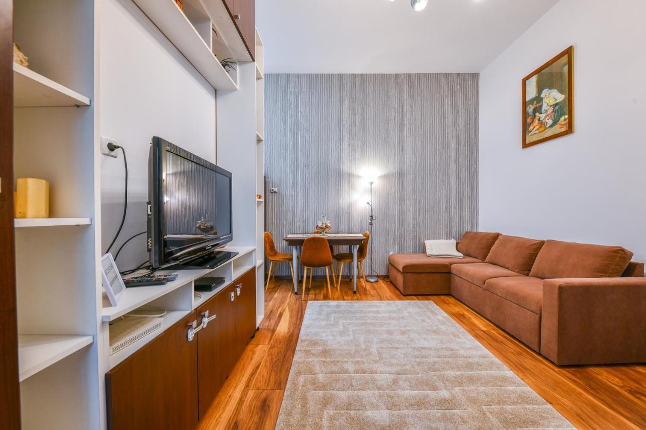 Glam Apartment Клуж-Напока Екстериор снимка