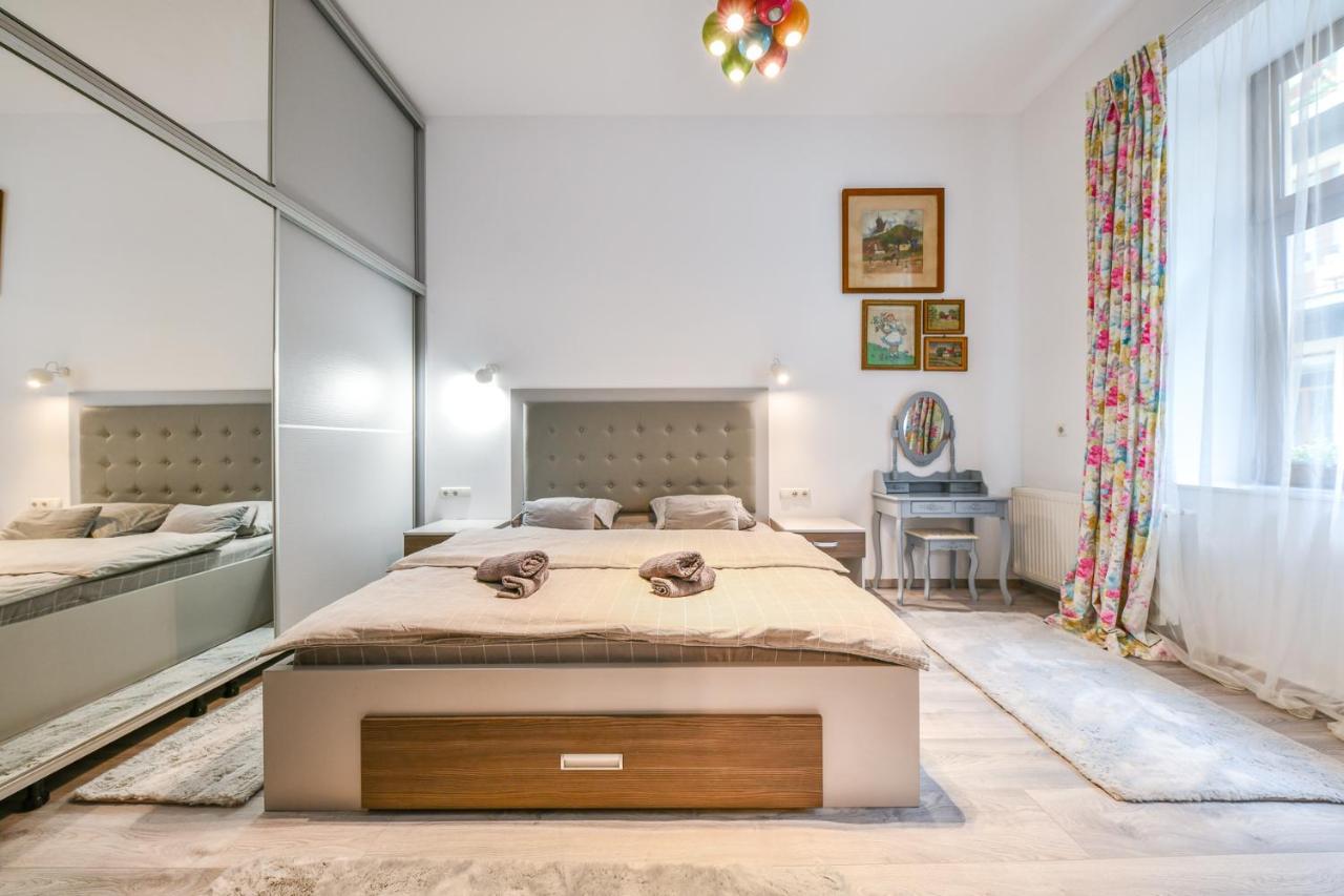 Glam Apartment Клуж-Напока Екстериор снимка