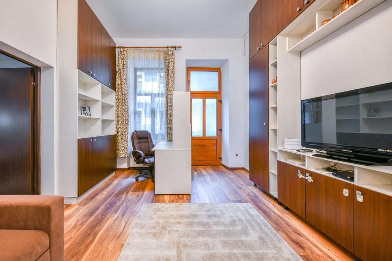 Glam Apartment Клуж-Напока Екстериор снимка